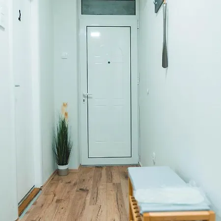 Apartman Zen Крагуевац Екстериор снимка