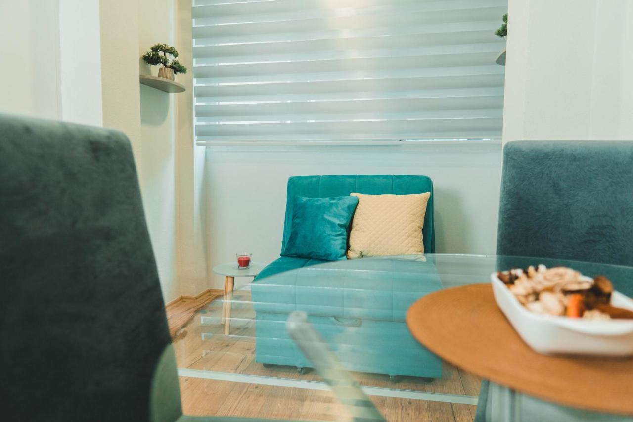 Zen Apartment
